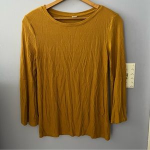 🦋Old Navy top🦋